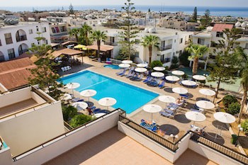 Christabelle Hotel Apartments galeri fotoğrafı