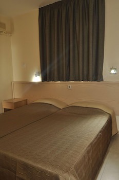 Christabelle Hotel Apartments galeri fotoğrafı