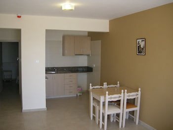Christabelle Hotel Apartments galeri fotoğrafı