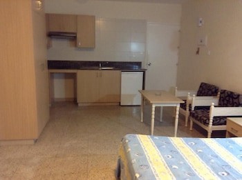 Christabelle Hotel Apartments galeri fotoğrafı