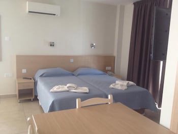 Christabelle Hotel Apartments galeri fotoğrafı