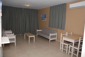 Christabelle Hotel Apartments galeri fotoğrafı