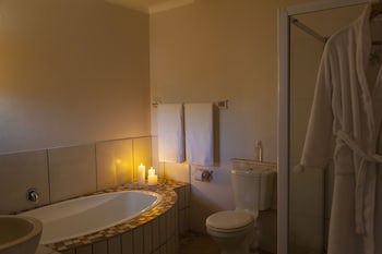 Blue Bay Lodge