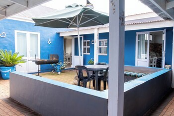 Blue Bay Lodge