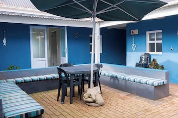 Blue Bay Lodge