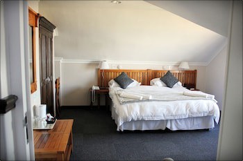 Blue Bay Lodge