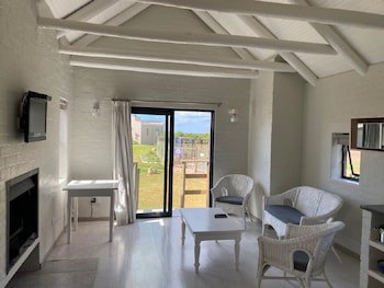 Blue Bay Lodge
