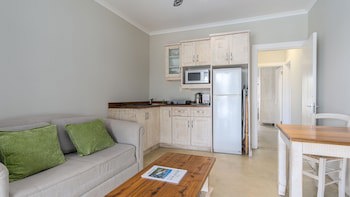 Blue Bay Lodge