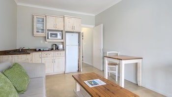 Blue Bay Lodge