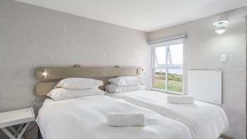 Blue Bay Lodge