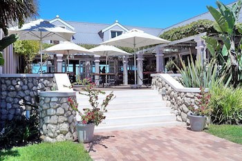 Blue Bay Lodge