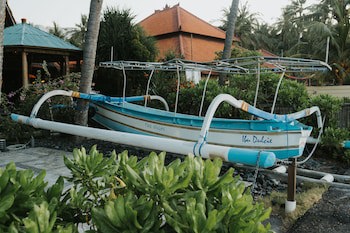 Aloka Bahari Villas