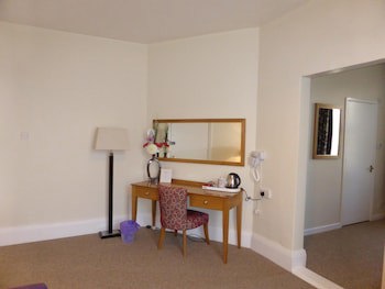 Bailey Ground Lodge