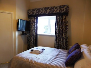 Bailey Ground Lodge