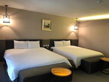 Fine Hotel
