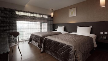 Fine Hotel