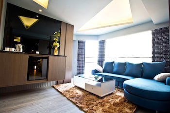 Fine Hotel