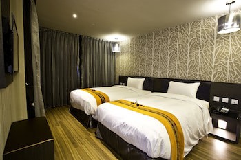 Fine Hotel