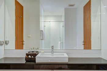 The Pelican Residence & Suite Krabi
