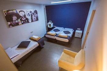Don Moustache Hostel