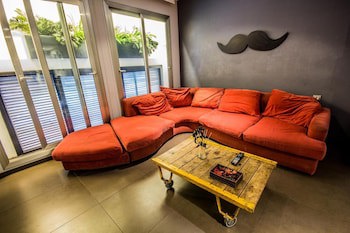 Don Moustache Hostel