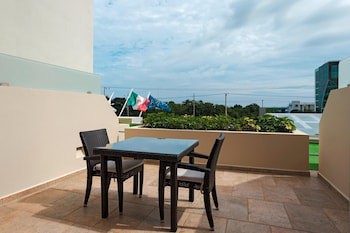 Four Points By Sheraton Cancun Centro