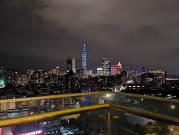 Capital Hotel Songshan