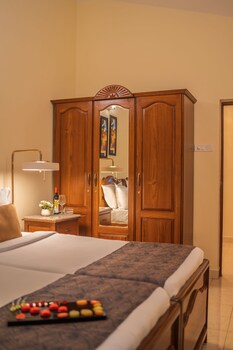 De Mandarin Beach Resort Suites & Villas