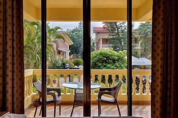 De Mandarin Beach Resort Suites & Villas
