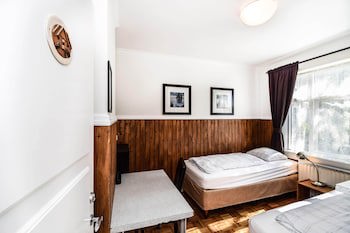 Guesthouse Aurora