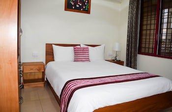 Al-Minhaj Service Apartments