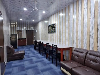 Al-Minhaj Service Apartments