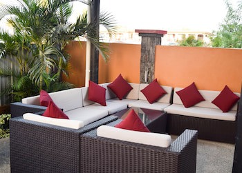 Al-Minhaj Service Apartments