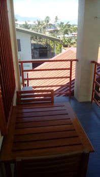 Al-Minhaj Service Apartments