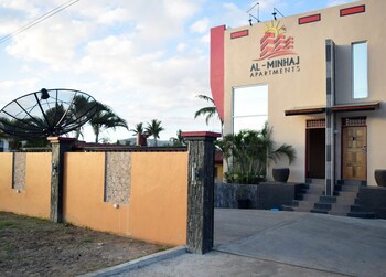 Al-Minhaj Service Apartments