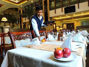 Devashish Hotel