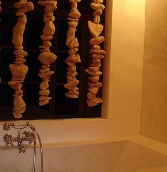 Bliss Hotel