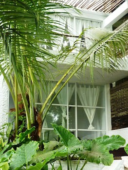 Bliss Hotel