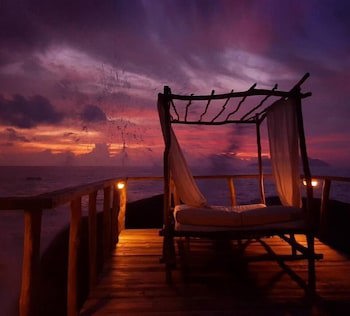 Bliss Hotel