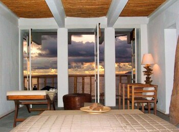Bliss Hotel