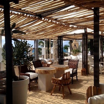 Bliss Hotel