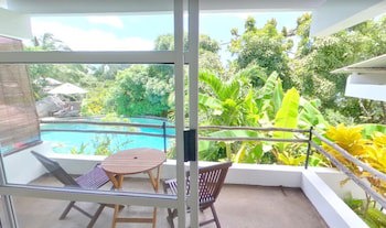 Bliss Hotel