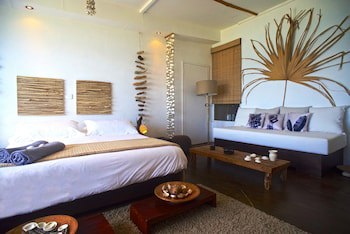 Bliss Hotel