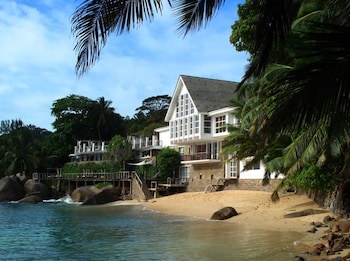 Bliss Hotel
