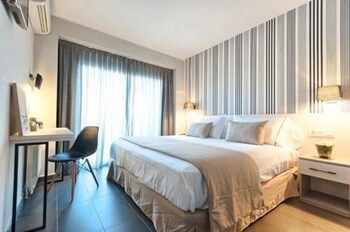 New Hotel Colon