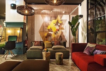 New Hotel Colon