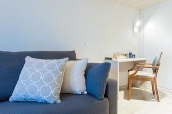 New Hotel Colon