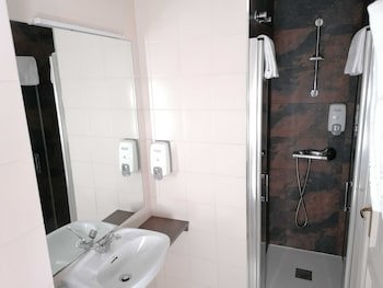 Hotel Mino