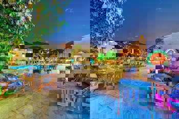 Illusion Beach Club Hotel +16 Only Adult