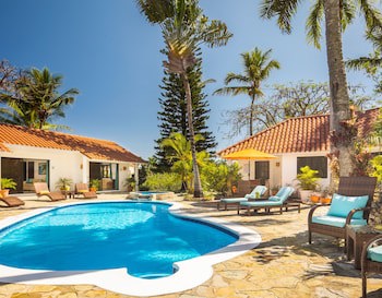 Garden By The Sea
